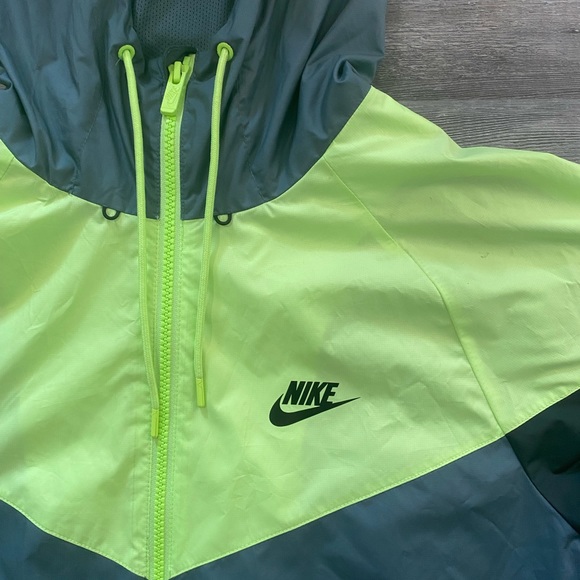 Nike Essentials Zero Windrunner Jacket Windrunner Gray volt 727324-393 Men's M - Picture 4 of 7